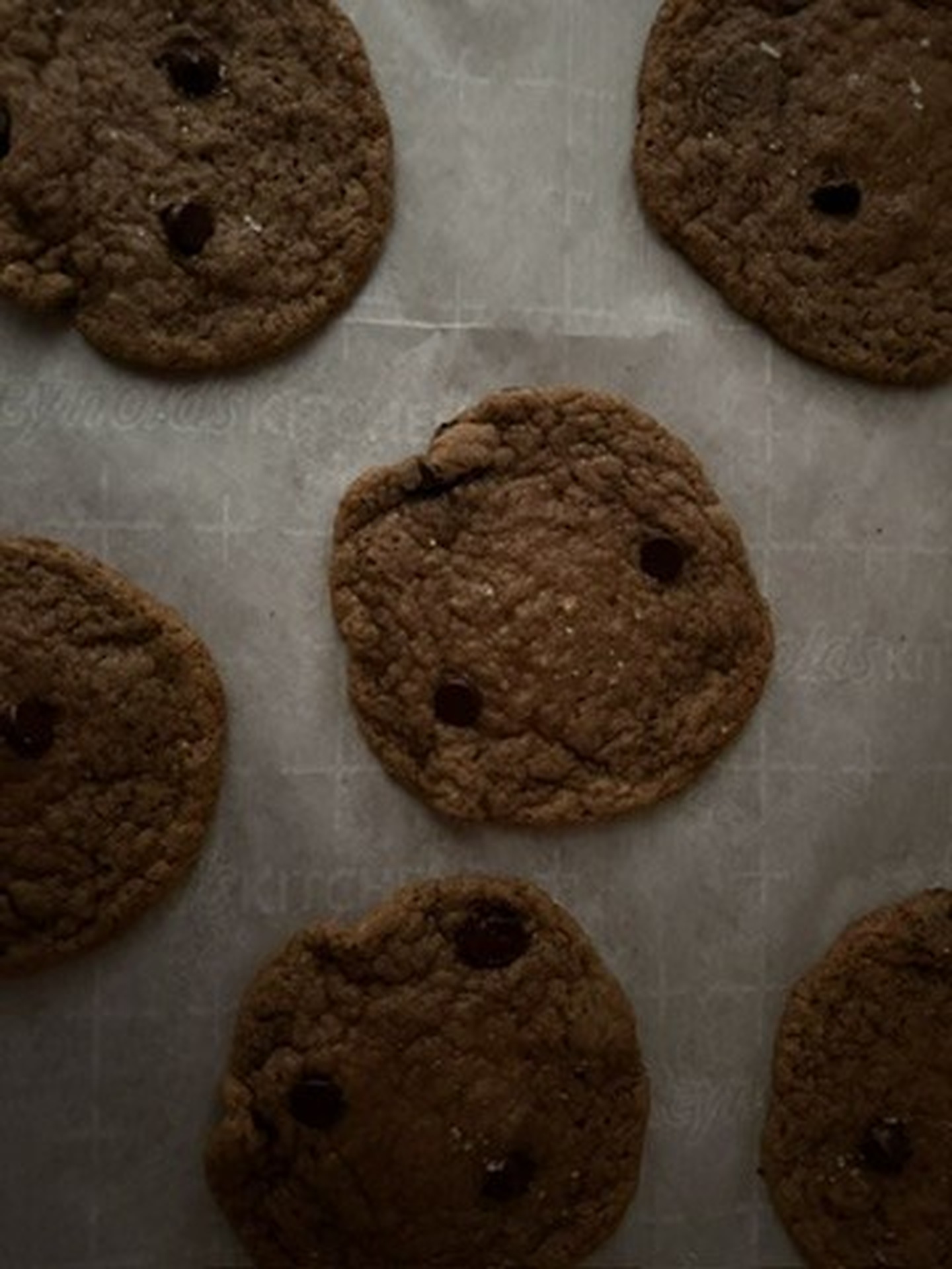 Organic chocolate chip cookies